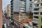 Apartamento de 2 dormitórios no Centro Histórico