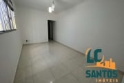 Imperdível Apartamento à Venda em Santos-SP, Marapé! 2 Dormitórios, Reformado, Quintal Privativo e Garagem Fechada