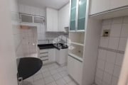 APARTAMENTO SEMIMOBILIADO COM 2 QUARTOS NO BAIRRO TRINDADE EM FLORIANÓPOLIS/SC