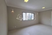 Apartamento a venda em Moema