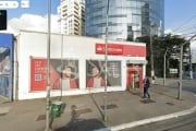 Casa Comercial à Venda em Pinheiros - São Paulo-SP: 01 Sala, 2 Banheiros, 579,99m² de Área