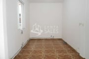 Conjunto Comercial de Alto Padrão na Liberdade, São Paulo-SP: 2 Salas, 1 Banheiro, 48m² de Área!