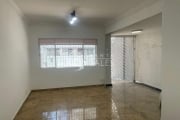 Imperdível! Casa à venda em São Paulo-SP, Vila Santa Catarina. 2 quartos, 1 sala, 1 banheiro, 2 vagas, 140m².