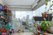 Imperdível! Apartamento à venda em SP, Vila Dom Pedro I: 3 quartos, 1 suíte, 2 salas, 2 banheiros, 2 vagas, 65m². Oportunidade abaixo da avaliação, varanda gourmet, aceita pet.