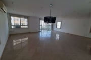 Apartamento com vista parcial do mar na praia das Pitangueiras 4 dormitórios 2 vagas de garagem Guarujá SP