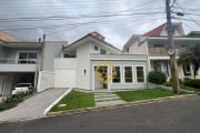 Casa com 4 dormitórios para alugar, 350 m² por R$ 8.780,00/mês - Santo Inácio - Curitiba/PR