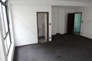 Sala comercial com 1 sala para alugar na Rua Barão de Iguape, 212, Liberdade, São Paulo