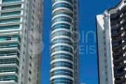 Cobertura duplex 273m² 03 suítes frente mar Balneário Camboriú