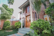 Casa com 3 quartos à venda na Rua Maestro Salvador Campanella, 395, Jardim Planalto, Porto Alegre