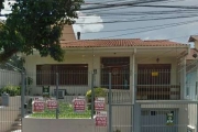 Casa com 5 quartos à venda na Avenida Brasília, 292, Vila Ipiranga, Porto Alegre