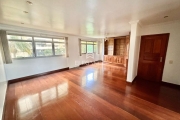 Elegance Imóveis vende apartamento amplo desocupado com 138m² com 3 dormitórios suíte closet, 1 vaga box garagem Petrópolis Porto Alegre.