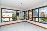 Elegance imóveis vende apartamento Duplex desocupado com 3 dormitórios, sendo 1 suíte, amplo living para 3 ambientes, lareira e 3 vagas de garagem/box cobertas no bairro Mont'Serrat, Porto Alegre - RS