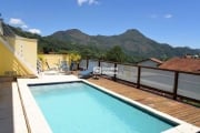 Casa com 4 dormitórios à venda, 500 m² por R$ 1.300.000,00 - Cascatinha - Nova Friburgo/RJ