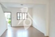 Sobrado na Aclimação, 208m², 2 dormitórios, 1 vaga