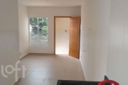 Apartamento novo com 02 dormitórios com sacada