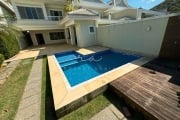 Casa Triplex Luxuosa e pronta para morar à Venda no Blue Houses, na Barra da Tijuca: 4 Suítes, Piscina e Varanda Gourmet