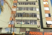 APARTAMENTO DE 02 DORMITÓRIOS REFORMADO