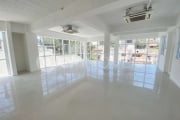 Sala comercial para alugar na Avenida Lavras, 334, Petrópolis, Porto Alegre