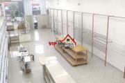 Excelente Salão comercial com casa totalizando 566m² de área construída no bairro Vila Arens