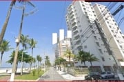 Apartamento em Praia Grande prédio em frente ao mar.