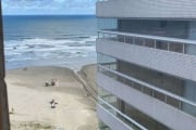 Apartamento de 2 dormitórios em Prédio de frente para o mar em Praia Grande SP