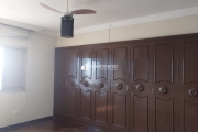 Amplo apartamento bem no centro