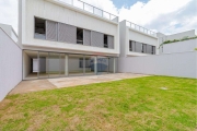 Casa de condomínio com 600 m2 ,4 Suítes ,6 banheiros e 4 vagas de garagem , jardim, piscina no rooftop