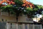 Casa com 3 quartos à venda na Rua Ari Marinho, 187, Higienópolis, Porto Alegre