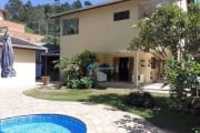 Vende-se casa com 3 dormitórios e 2 suítes no condomínio Reserva Bom Viver