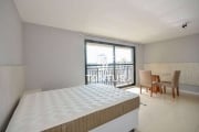 Studio mobiliado para alugar, por R$1.950,00/mês - Centro - Curitiba/PR