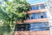 Apartamento de 03 dormitórios no Bairro Rio Branco em Porto Alegre.&lt;BR&gt;&lt;BR&gt; Apartamento de 03 dormitórios, cozinha, ar condicionado&lt;BR&gt;,  área de serviço, 02 banheiros sendo 01 socia