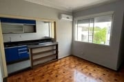 Apartamento com 1 quarto e 45m² à venda em Cidade Baixa, Rua General Lima E Silva,  Porto Alegre&lt;BR&gt;&lt;BR&gt;Amplo apartamento de 01 dormitório, sol da manhã e tarde, piso parquet na área íntim