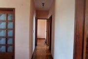 Apartamento de 3 dormitórios 76m² privativos 1 vaga coberta - Avenida Baltazar de Oliveira Garcia.  &lt;BR&gt;&lt;BR&gt;Apartamento de frente a fundos. Ficam todos os moveis,  possui uma vaga de garag