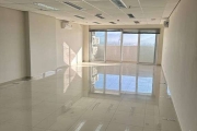 LOCAÇÃO | SALA COMERCIAL | SACADA | COPA | 2 WCS | 2 VAGAS | 94 m² | CENTRO