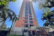 VENDA - Venha MORAR perto de TUDO no Menino Deus! Apartamento de 3 dormitórios,  de frente, 1 suíte, 1 VAGA (coberta) banheiro social,  AMPLO living 2 ambientes com churrasqueira, sacada integrada, VI