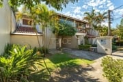 Casa em condomínio fechado com 3 quartos à venda na Avenida Eduardo Prado, 2050, Cavalhada, Porto Alegre