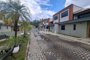 Casa com 2 dormitórios, 122 m² - venda por R$ 820.000 ou aluguel por R$ 0/mês - Condomínio Residencial Giardini - Guararema/SP