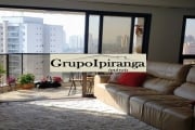 Apartamento com Varanda, 3 quartos, sendo 1 suíte e duas vagas de garagem.