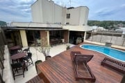 Open House vende cobertura duplex com 4 quartos em Icaraí com 3 vagas, piscina e espaço gourmet