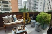 Apartamento com 275 m², 4 quartos sendo 3 suítes à venda no bairro Campo Belo.