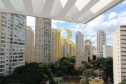 Apartamento com 260 m², 4 quartos sendo 2 suítes à venda no bairro Campo Belo.