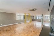 Apartamento com 262 m², 4 quartos sendo 2 suítes à venda no bairro Jardim América.