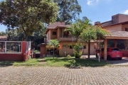 Casa com 3 dormitórios à venda, 320 m² por R$ 2.025.000,00 - Granja Viana - Cotia/SP