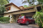 Casa com 3 dormitórios, 185 m² - venda por R$ 1.430.000,00 ou aluguel por R$ 8.792,00/mês - Granja Viana - Carapicuíba/SP