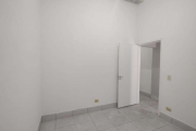 Sala para locação na Saúde por R$700,00 - São Paulo, SP