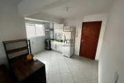 Apartamento à venda, semi-mobiliado 2 dormitórios, sacada com churrasqueira no Pagani, em Palhoça/S