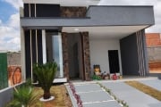 Linda Térrea de 108m² à venda no excelente Condomínio Fechado Villagio Ipanema I- Sorocaba - SP.