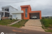 Linda Casa Térrea de 160m²  de área  Construída e Terreno de 420m2 à venda no excelente Condomínio Fechado  Riviera  Santa Cristina- Paranapanema - SP.