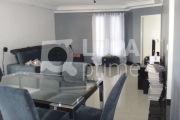 Apartamento com 3 dormitórios e 3 banheiros em Santa Teresinha