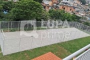 Apartamento com 2 dormitórios á venda na Vila Carmosina